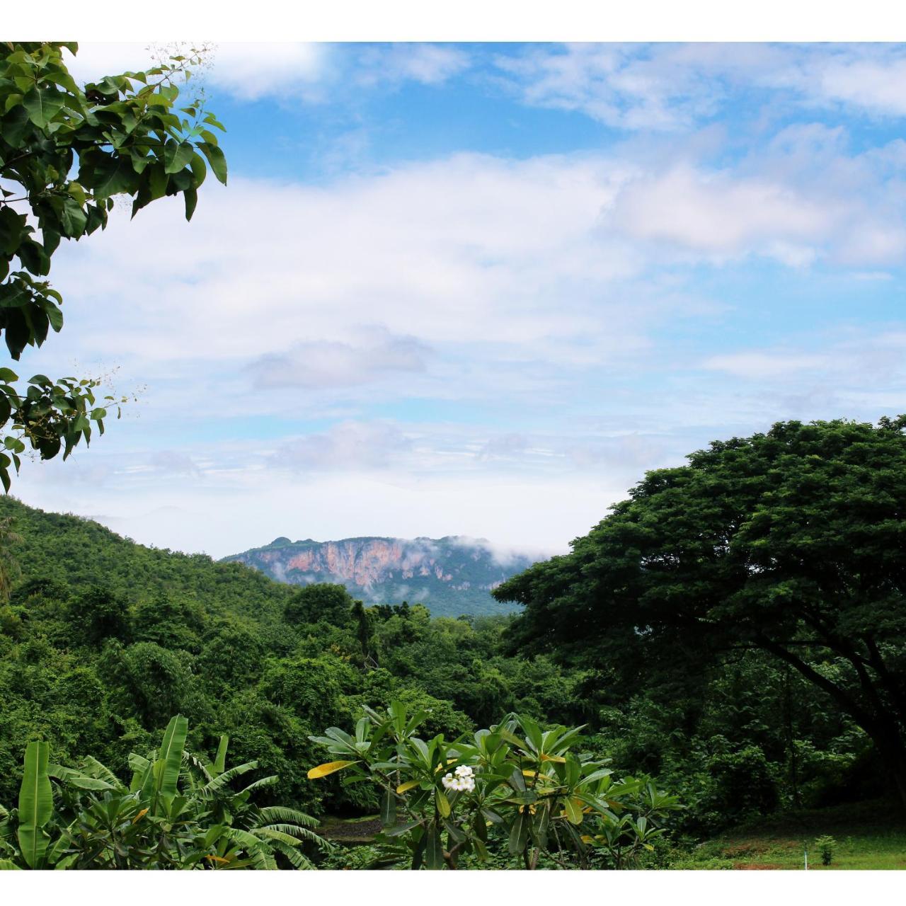 Aekpailin River Kwai Resort Kanchanaburi Dış mekan fotoğraf